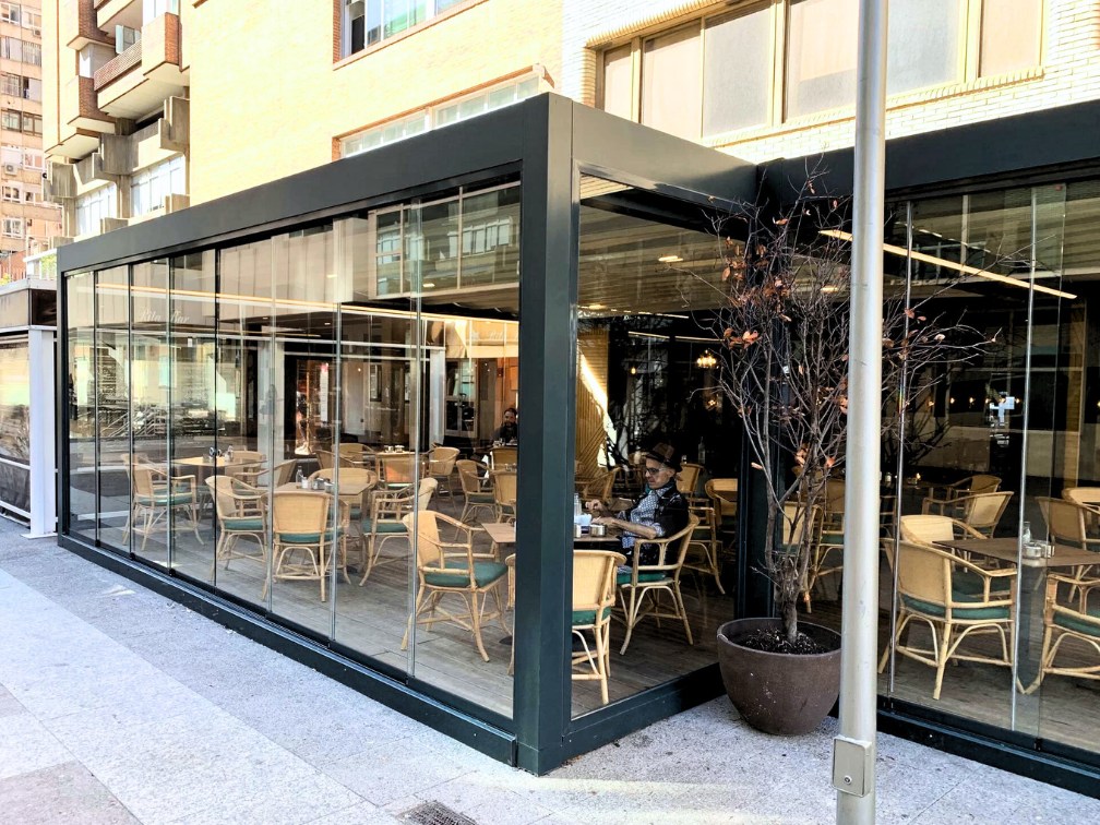cerramiento cristal restaurante
